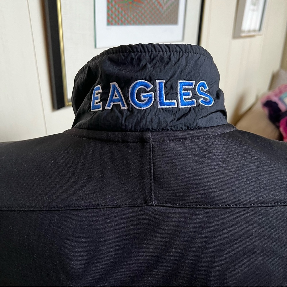Eagles Nike Air 1/4 zip pullover jacket M black like new! 💕